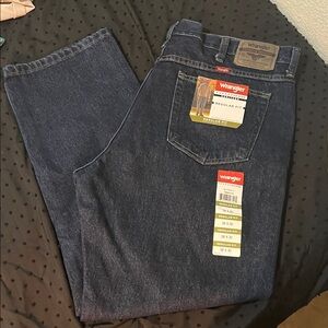 Wrangler Men's Dark Blue Straight Jeans